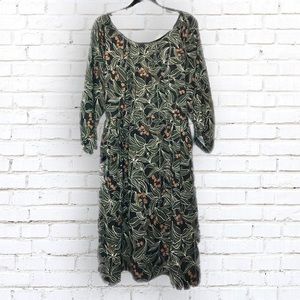 Plus size Molly Bracken green print dress NWT!